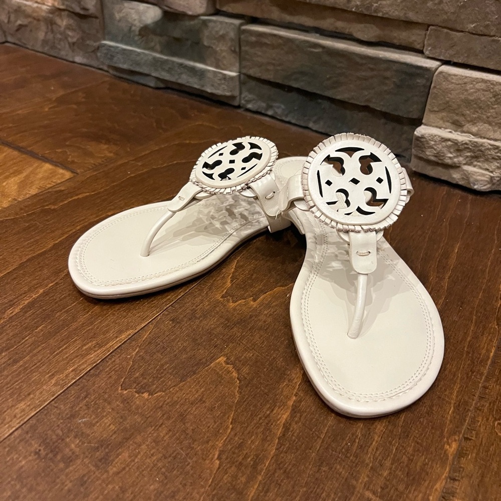 Brand New Tory Burch Leather Miller Fringe Sandals 8.5